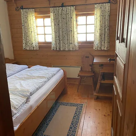 Bettina Rassis 3* Donnersbachwald